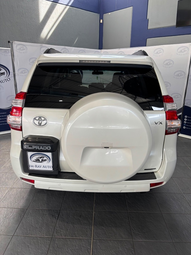 2016 Toyota Prado Vx 4.0 V6 A/T — photo 5