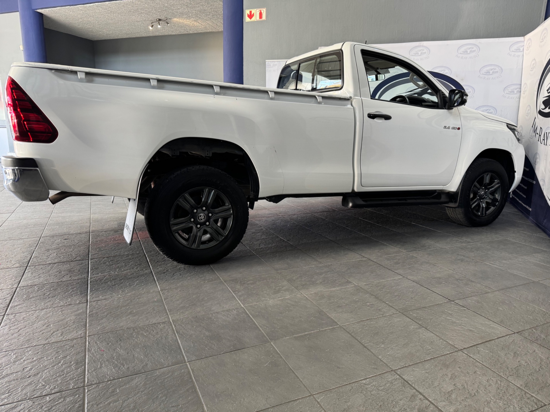 2024 Toyota Hilux 2.4 Gd-6 Rb Raider P/U S/C — photo 6