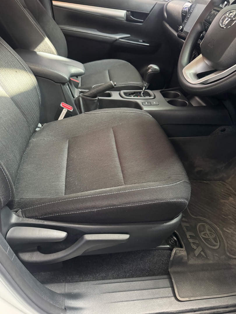 2026 Toyota Hilux 2.4 Gd-6 Raider 4x4 A/T P/C D/C — photo 8