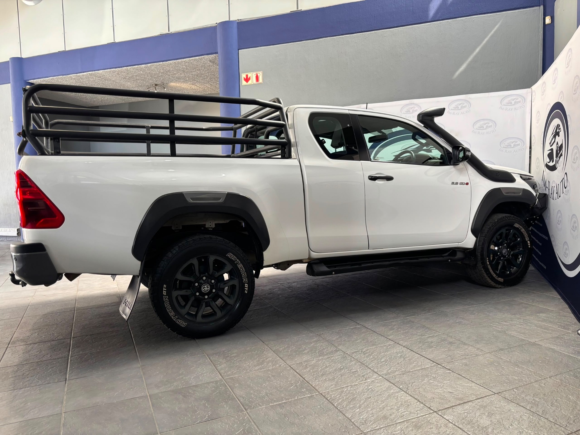 2021 Toyota Hilux 2.8 Gd-6 Rb Legend 4X4 A/T P/U E/Cab — photo 6