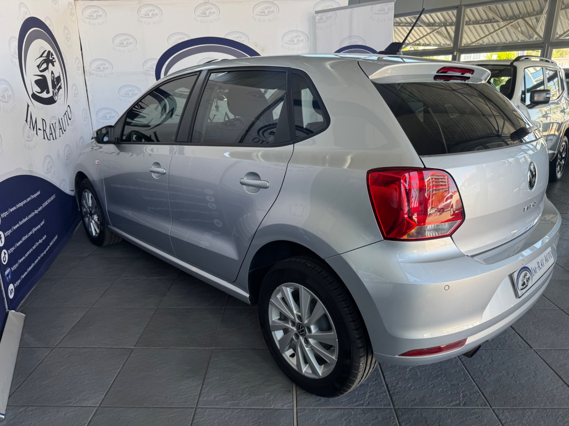 2026 Volkswagen Polo Vivo 1.6 Life Tip  — photo 4