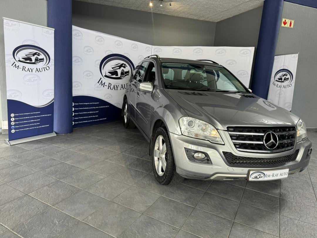 Mercedes-Benz ML-Class ML500 A/T