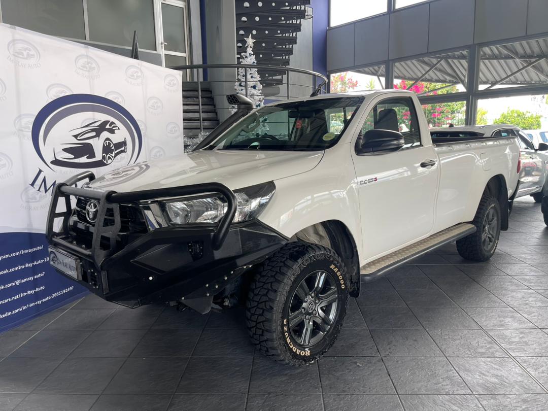 Toyota Hilux 2.4 Gd-6 Raider 4x4 P/u S/c 
